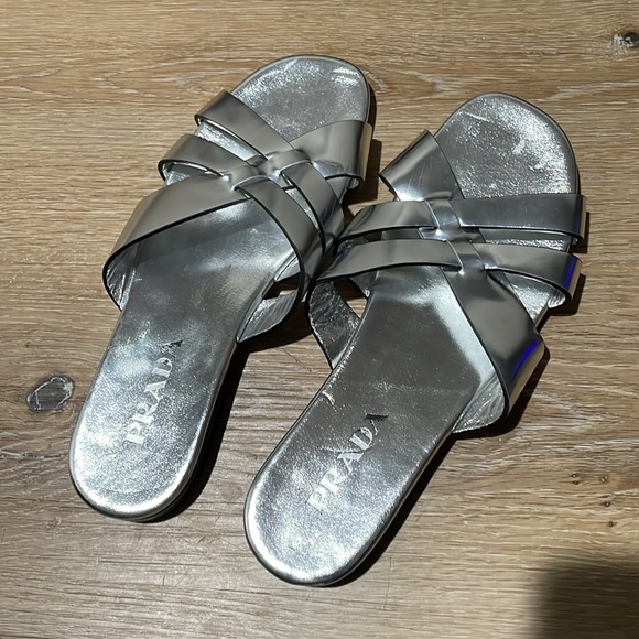 Prada Metallic Leather Slides, tribute style, excellent used condition size 39 - Picture 2 of 4